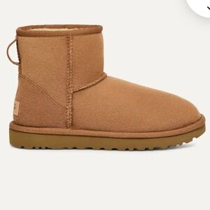 UGG Classic Mini II Boot